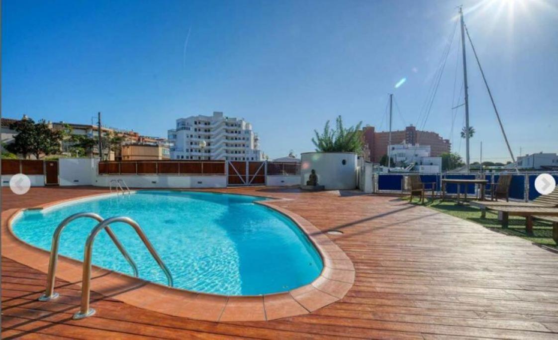 Appart Residence De Standing Calme Avec Piscine Rosas Exteriör bild